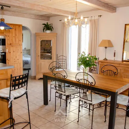 La Maison Du Pere Eternel Terrasse-jardin-parking-wifi * Hyeres