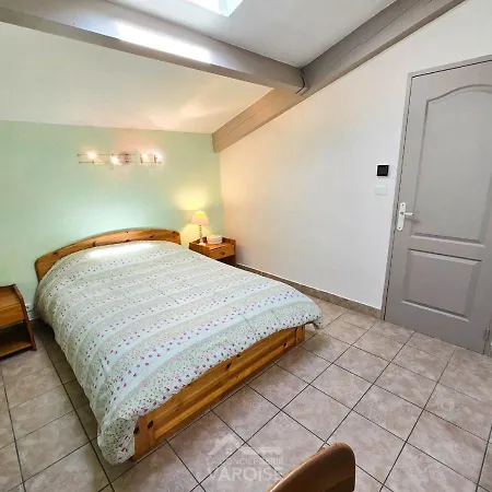 Apartment La Maison Du Pere Eternel Terrasse-jardin-parking-wifi Hyeres