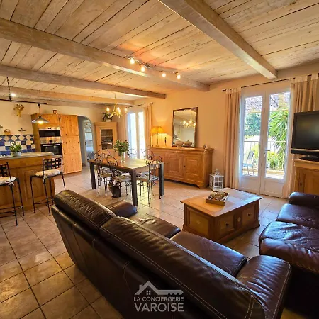 Apartament La Maison Du Pere Eternel Terrasse-jardin-parking-wifi Hyères